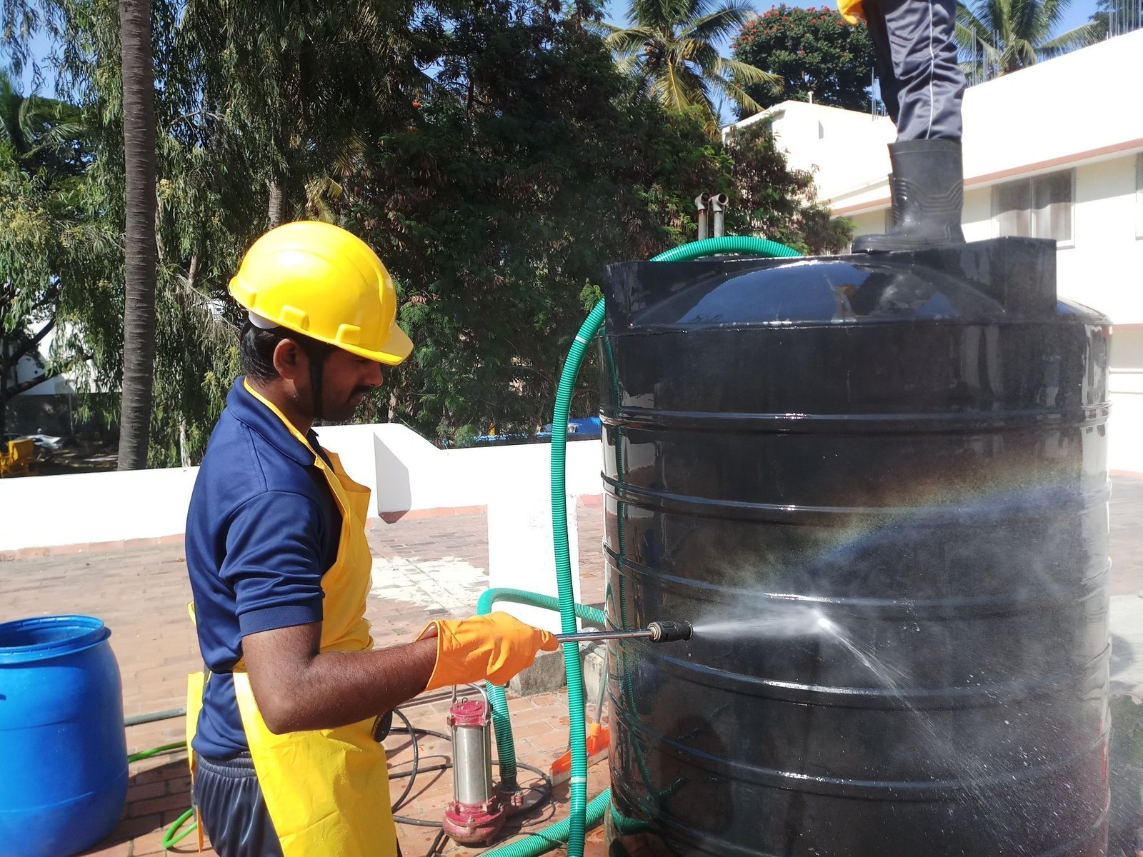 water tank cleaning services in mumbai